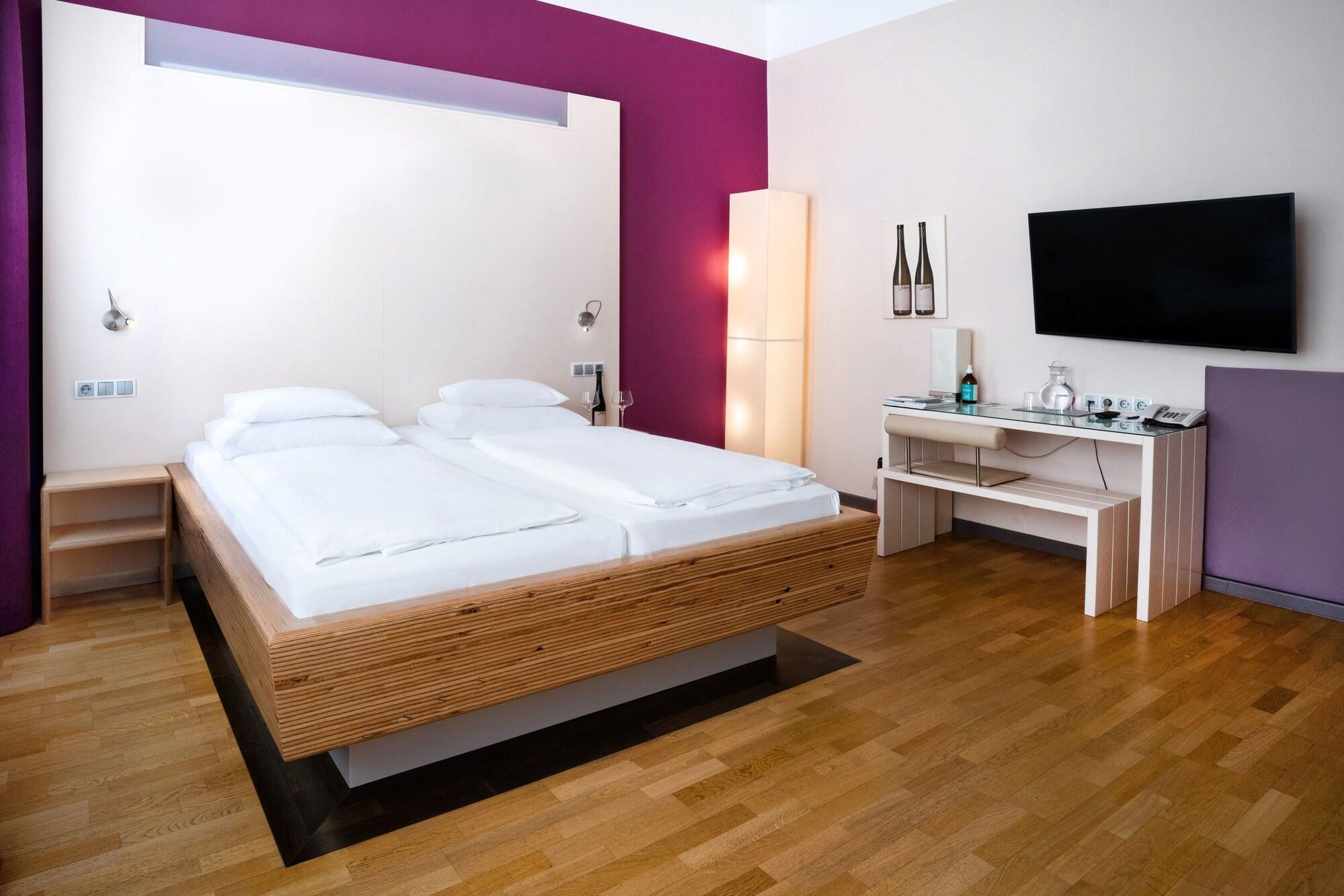Rathaus - Wein & Design Hotel 4*